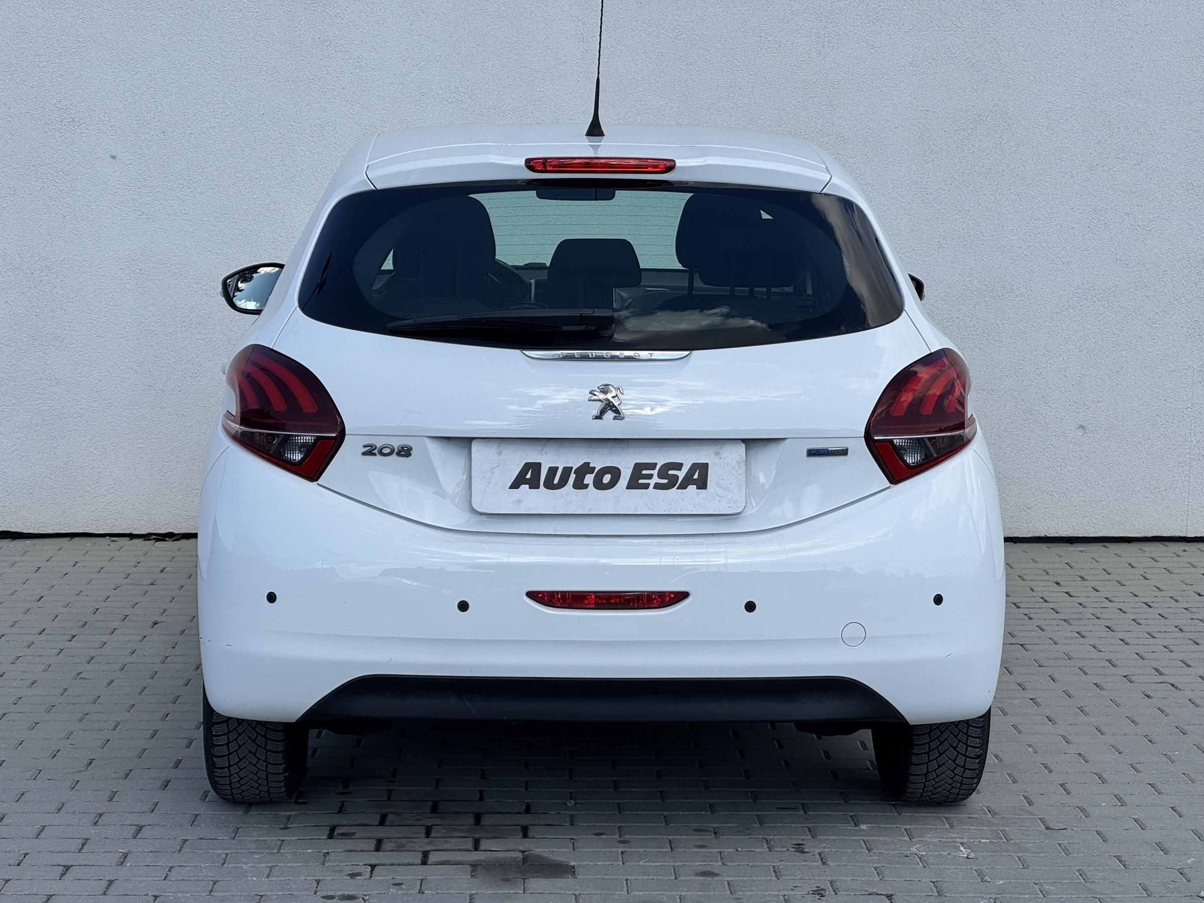 Peugeot 208, 2016 - pohled č. 5