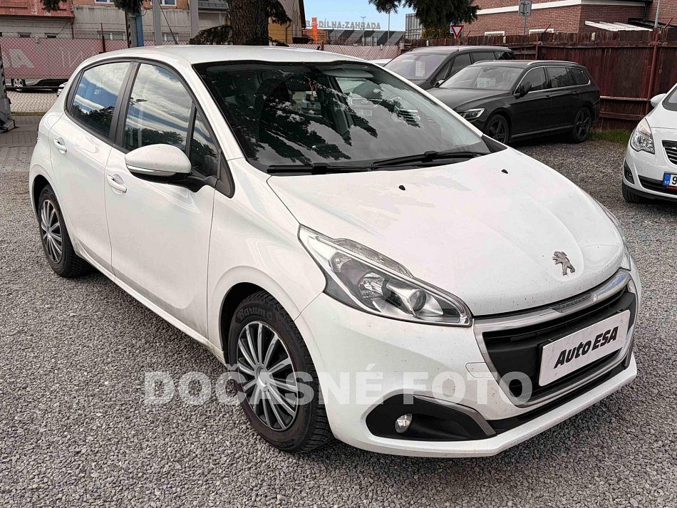 Peugeot 208 1.2 PT 