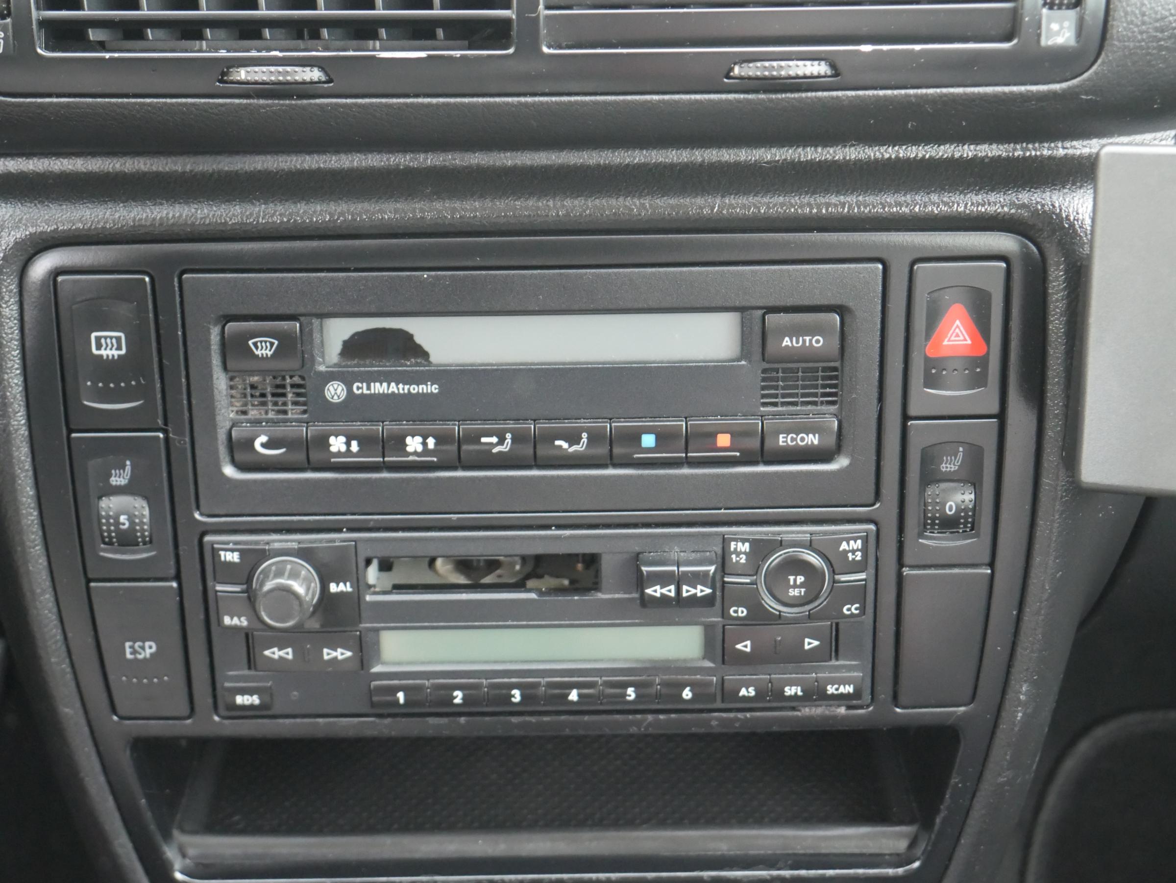 Volkswagen Passat, 2003 - pohled č. 11