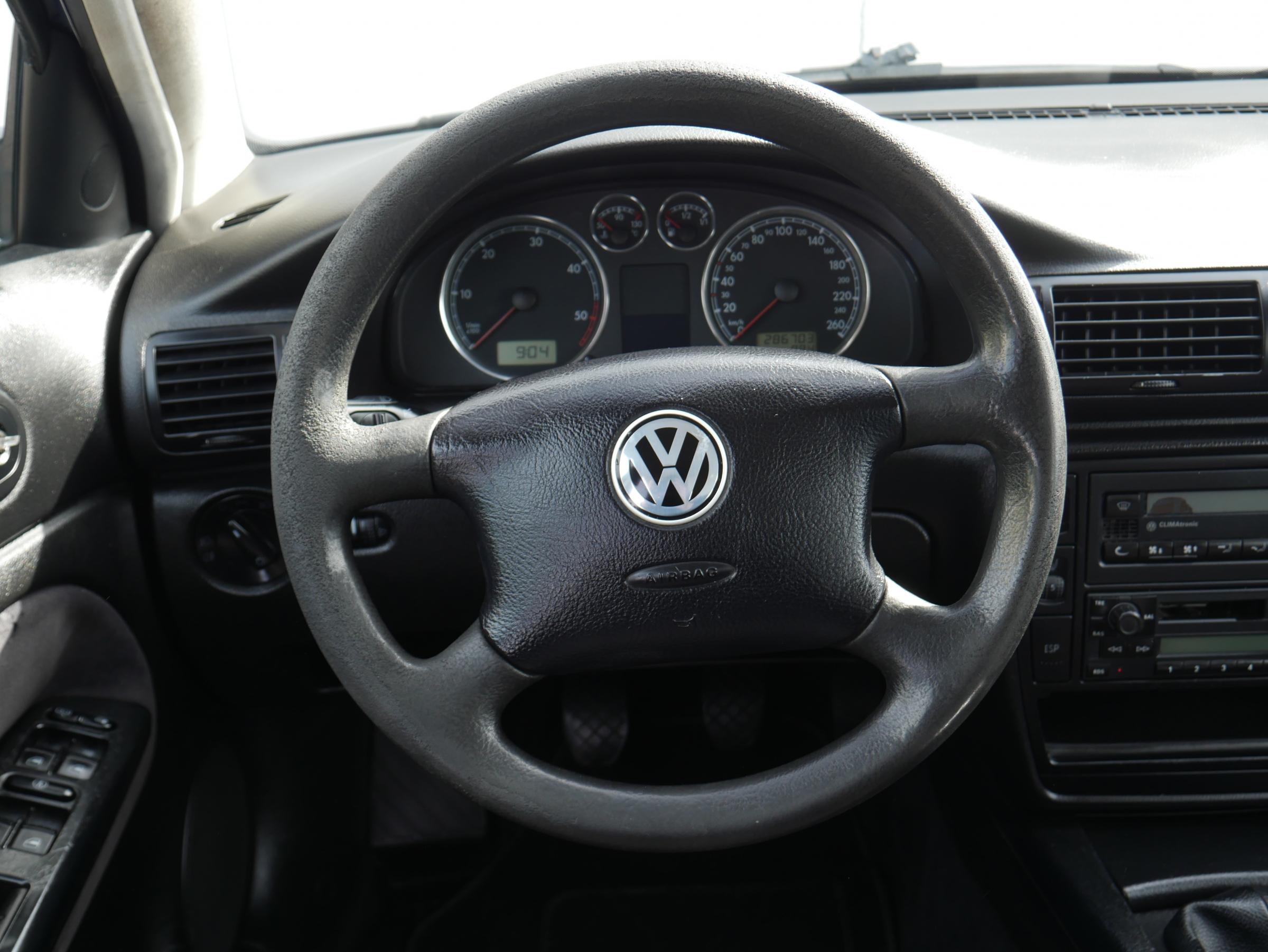 Volkswagen Passat, 2003 - pohled č. 12