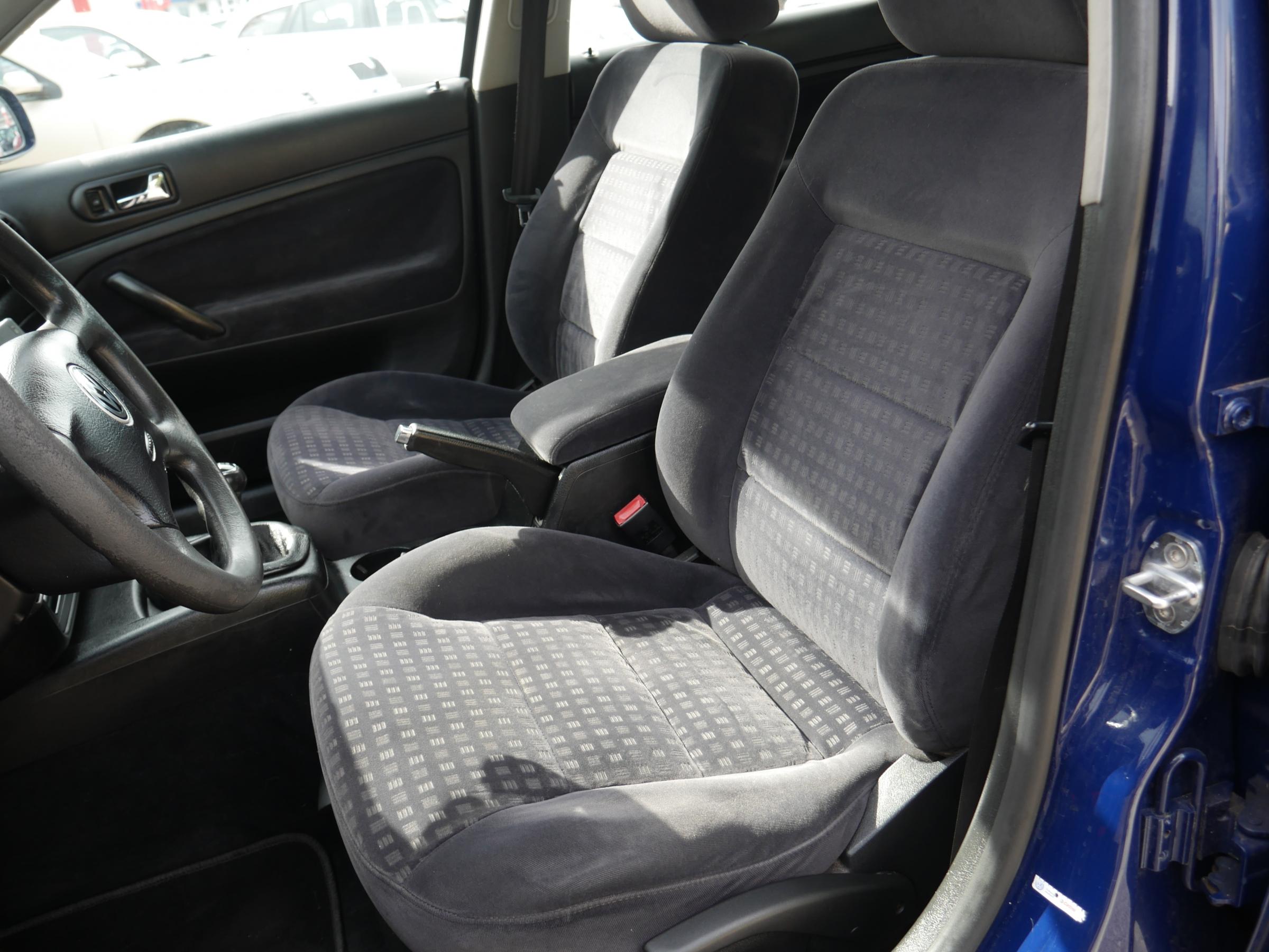 Volkswagen Passat, 2003 - pohled č. 9