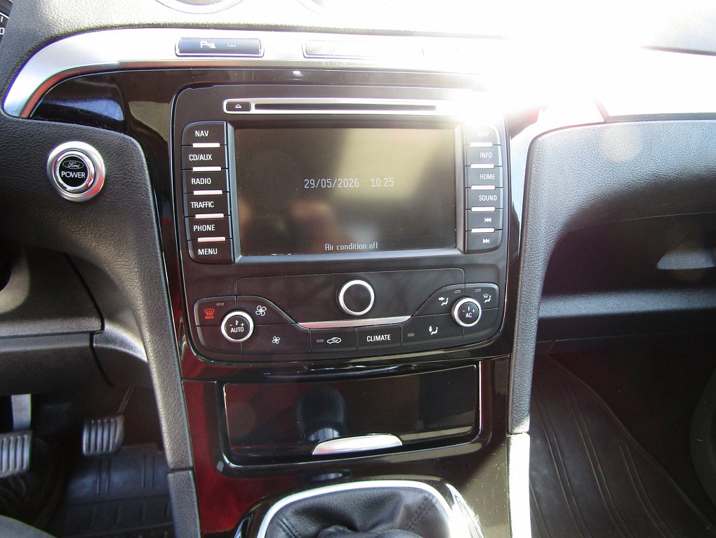 Ford Galaxy 2.2 TDCi 
