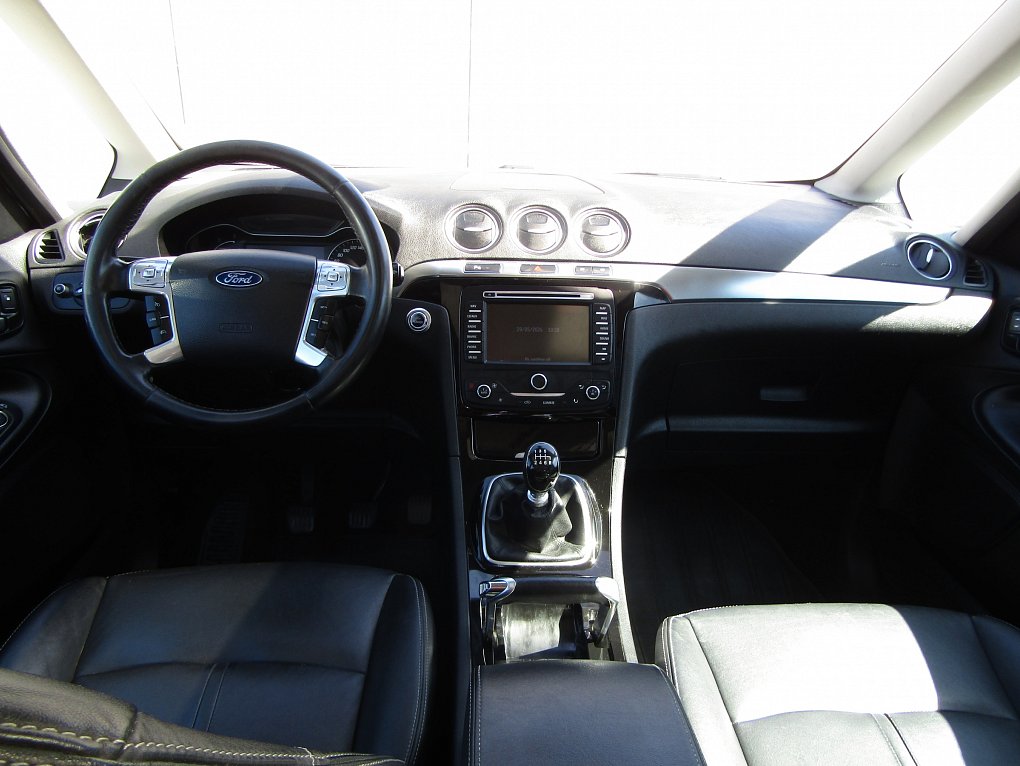 Ford Galaxy 2.2 TDCi 