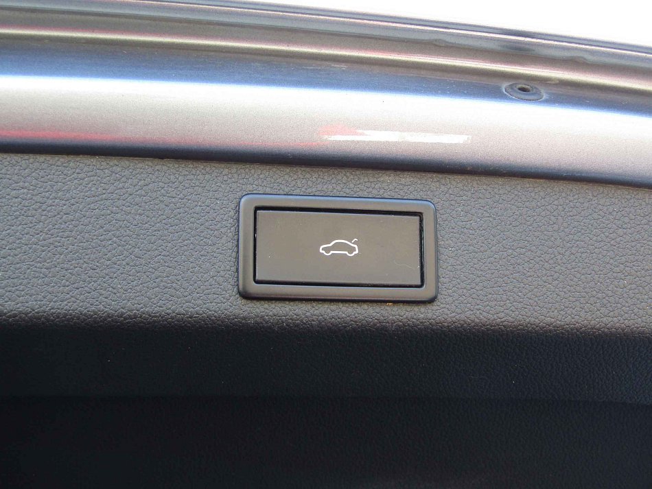 Škoda Superb III 2.0 TDi 