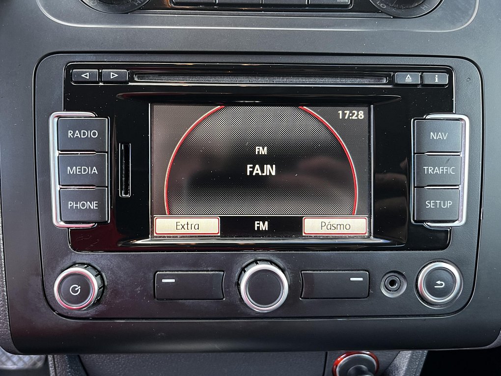 Volkswagen Touran 2.0 TDi Highline