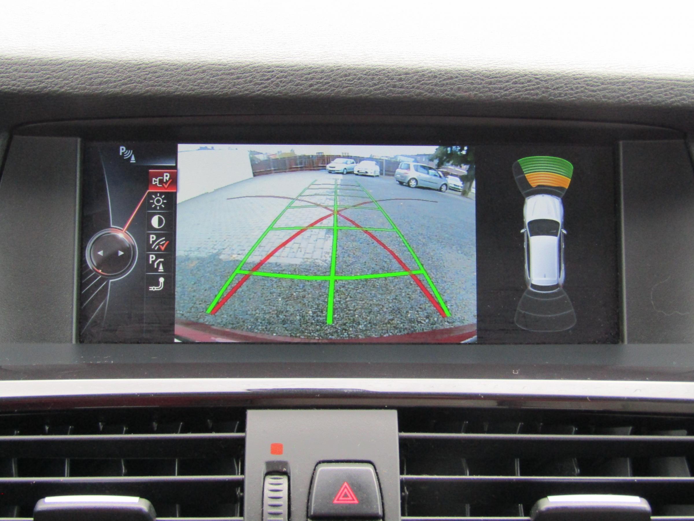 BMW X3, 2014 - pohled č. 15