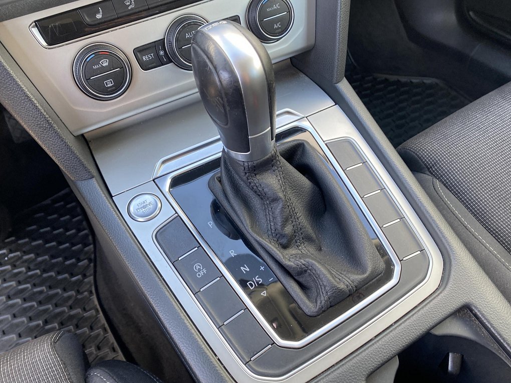Volkswagen Passat 2.0 TDi Comfortline