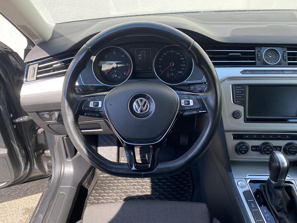 Volkswagen Passat 2.0 TDi Comfortline