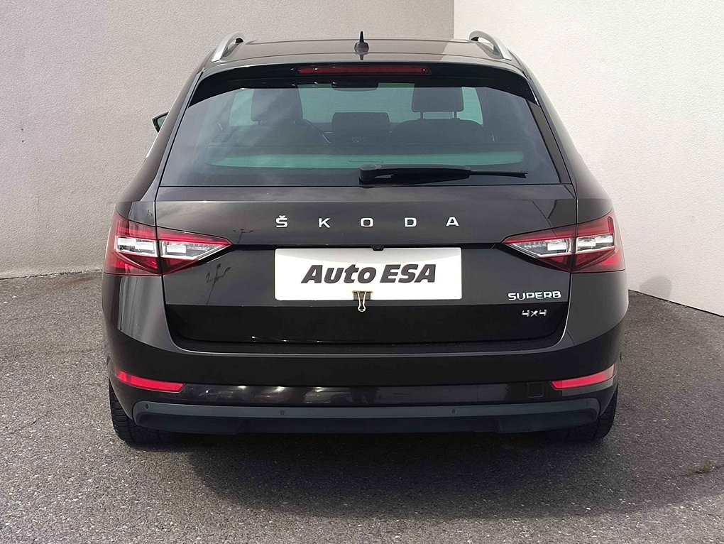 Škoda Superb III 2.0 TDi L&K 4x4
