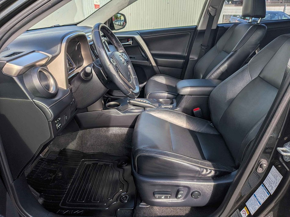Toyota RAV4 2.0 VVT-i  4x4