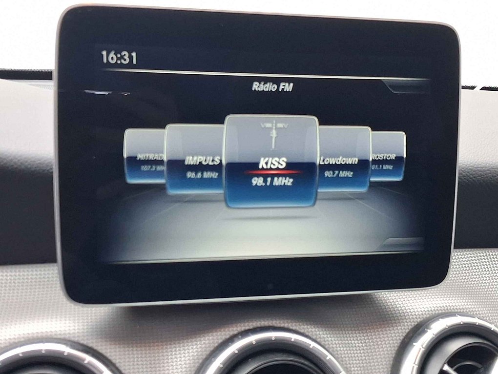 Mercedes-Benz CLA 1.6 i Sport CLA200