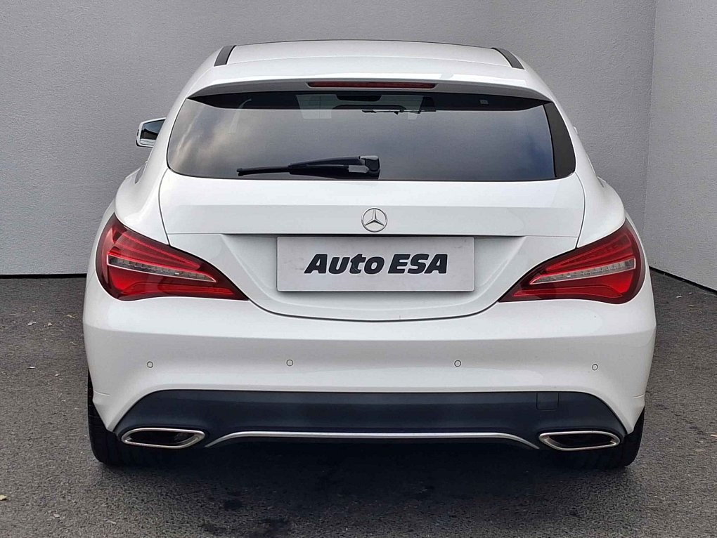 Mercedes-Benz CLA 1.6 i Sport CLA200