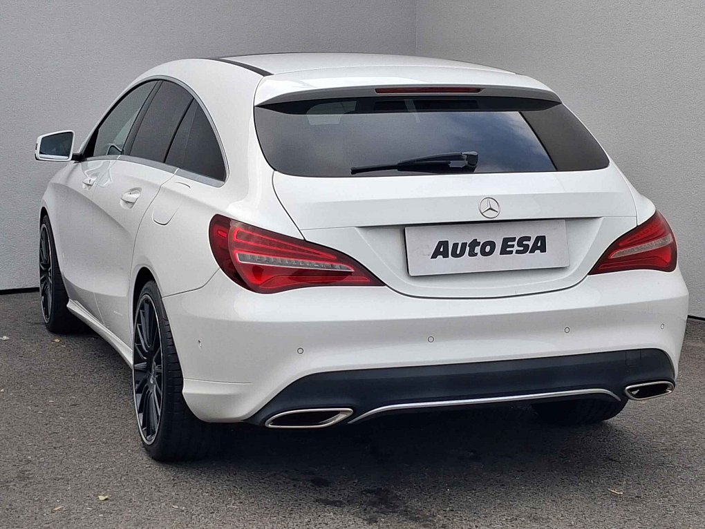 Mercedes-Benz CLA 1.6 i Sport CLA200