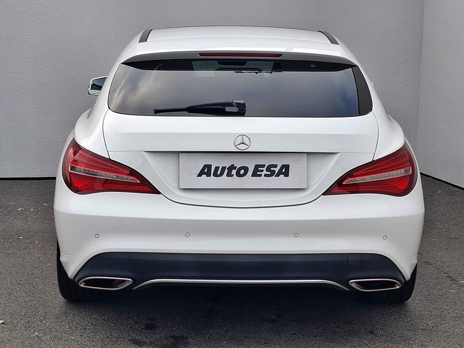Mercedes-Benz CLA 1.6 i Sport CLA200