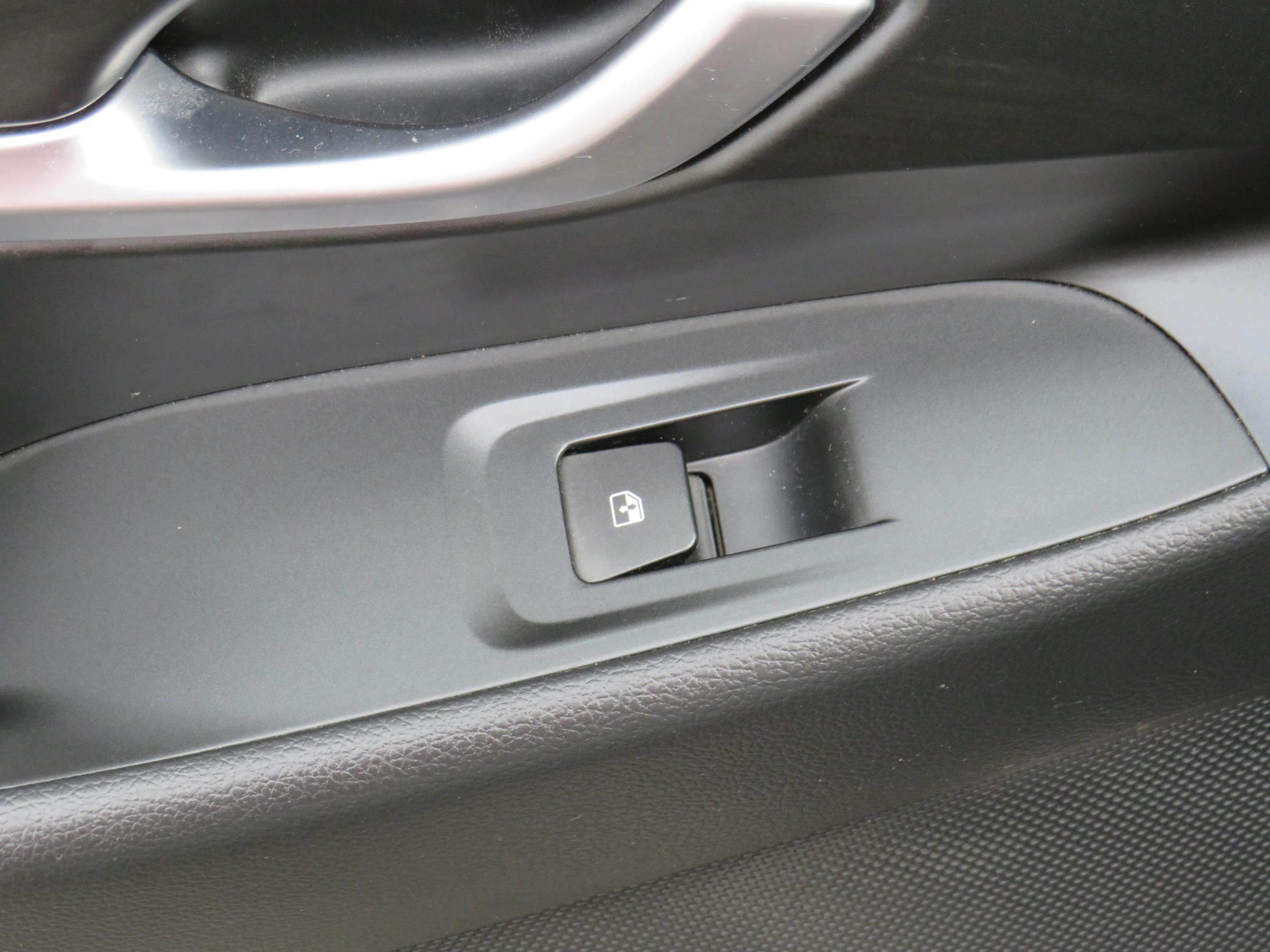 Hyundai i30, 2022 - pohled č. 12