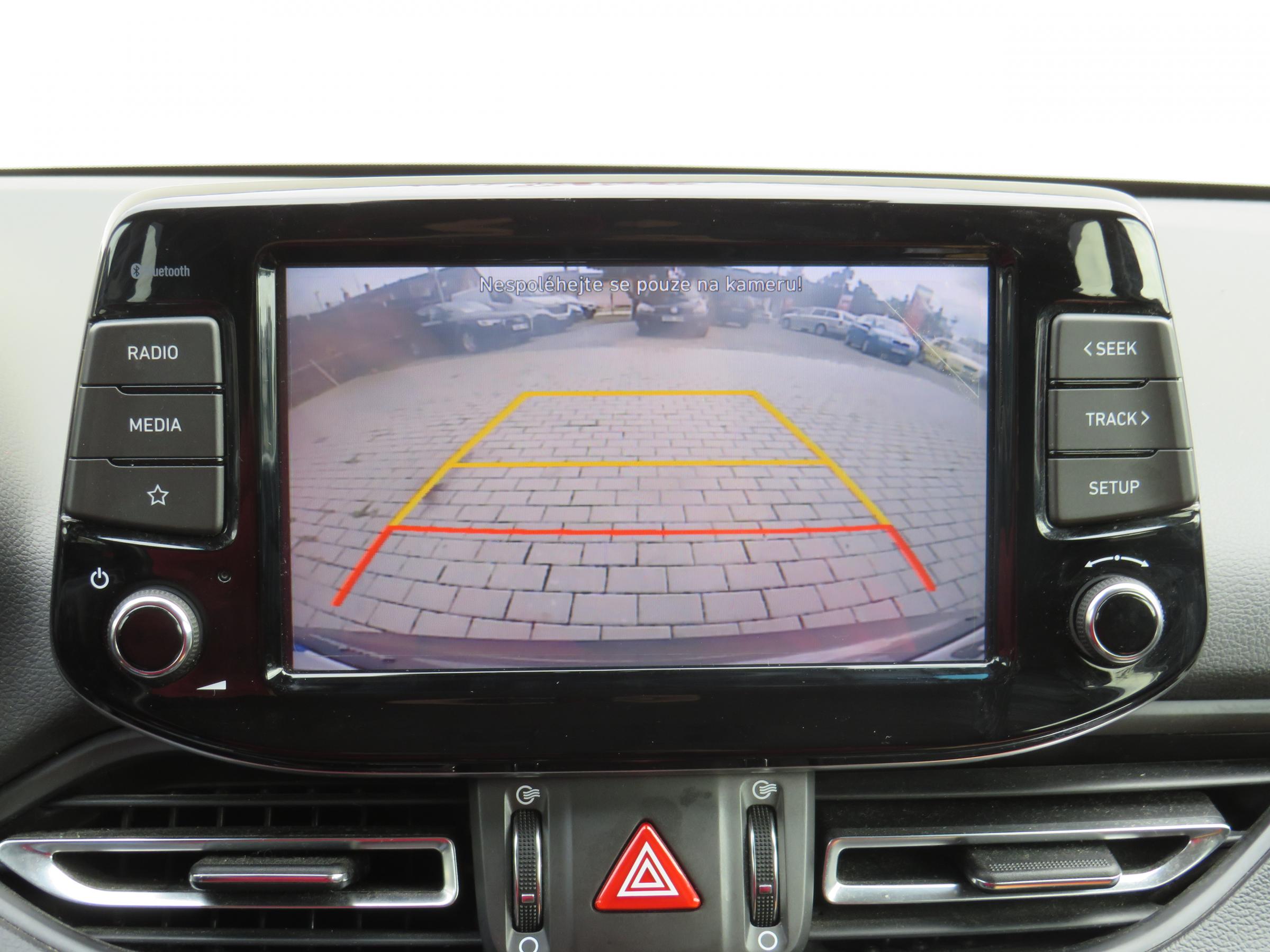 Hyundai i30, 2022 - pohled č. 14