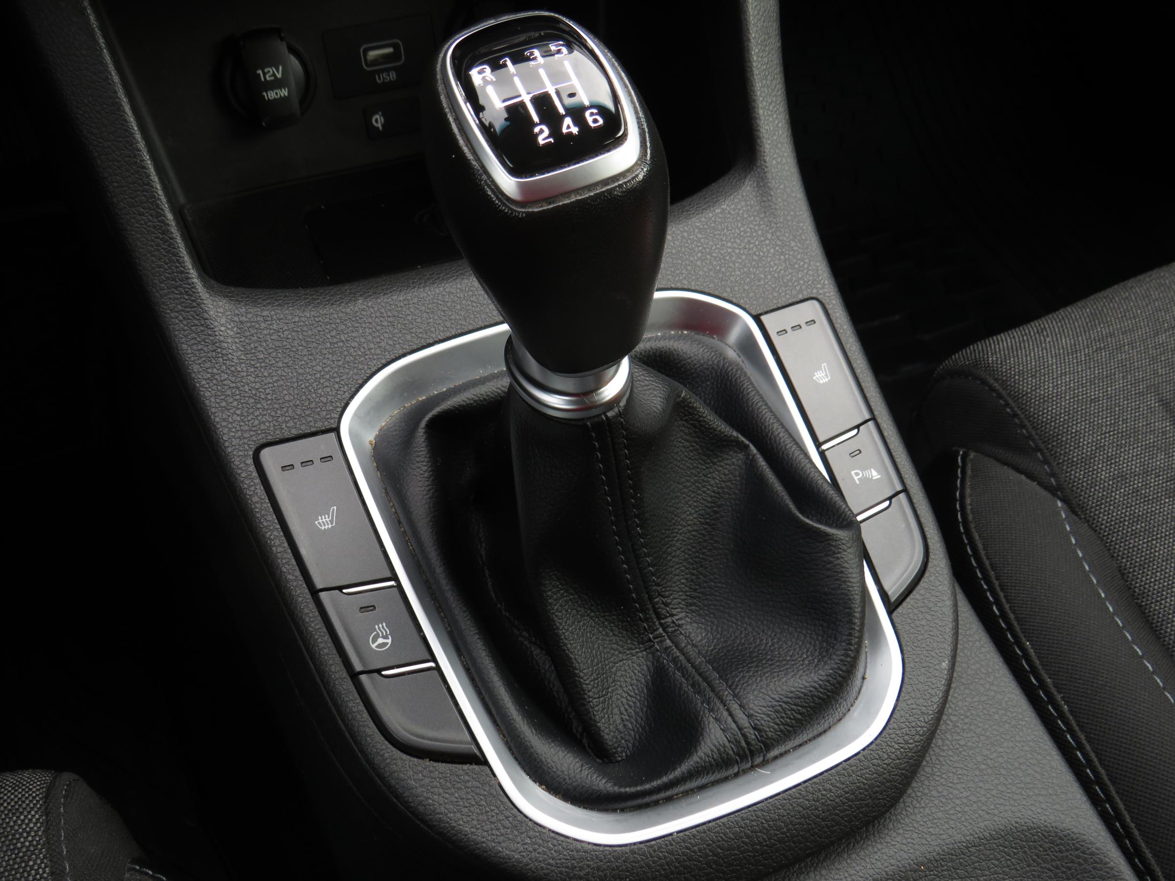 Hyundai i30, 2022 - pohled č. 18