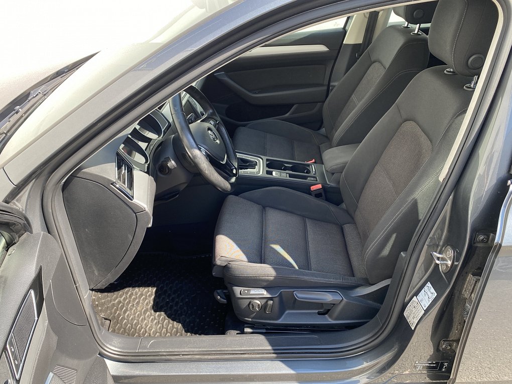 Volkswagen Passat 2.0 TDi Comfortline