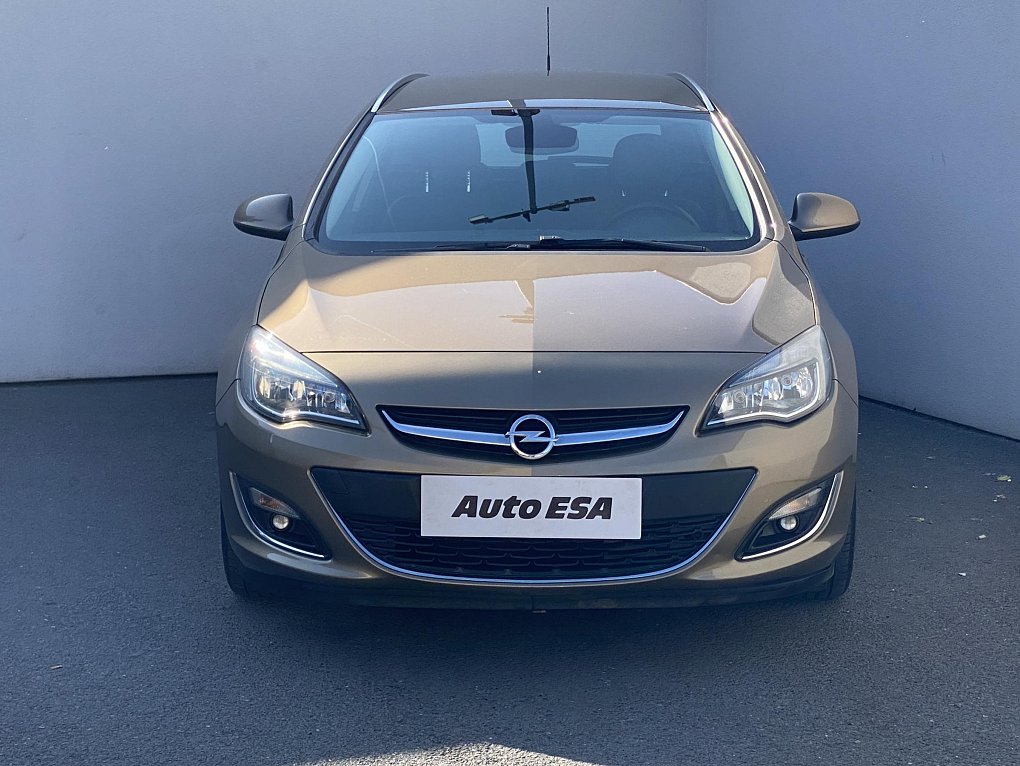 Opel Astra 1.4T 