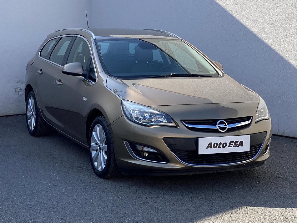 Opel Astra 1.4T 
