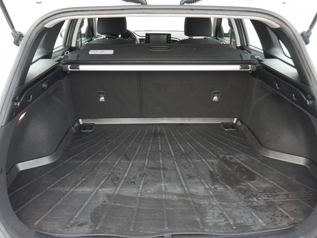 Kia Ceed 1.5  T-GDi 