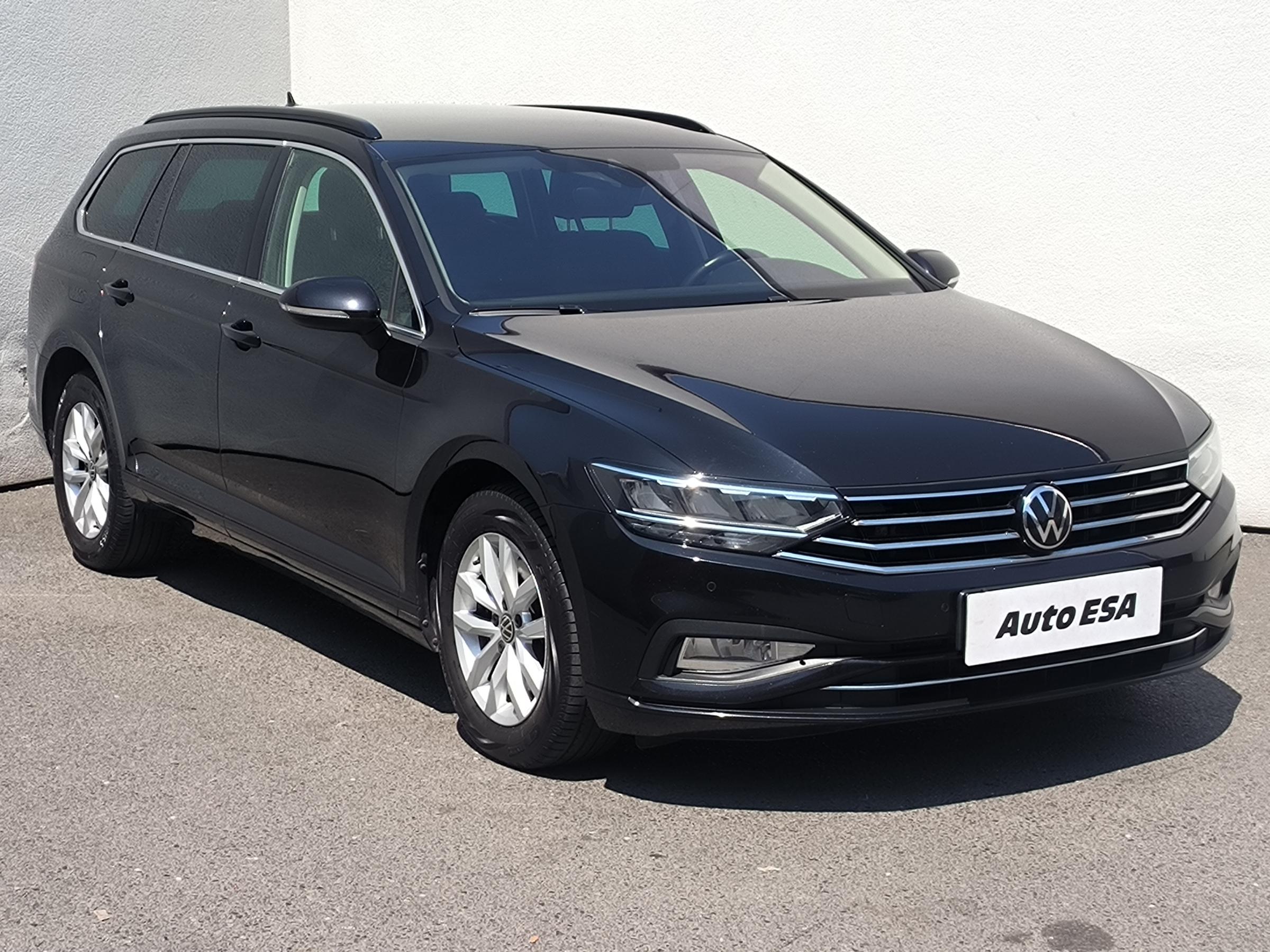 Volkswagen Passat, 2021 - celkový pohled