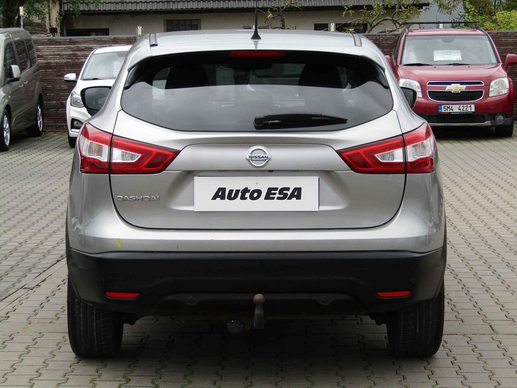 Nissan Qashqai 1.2 DiG-T N-Connecta 4x2