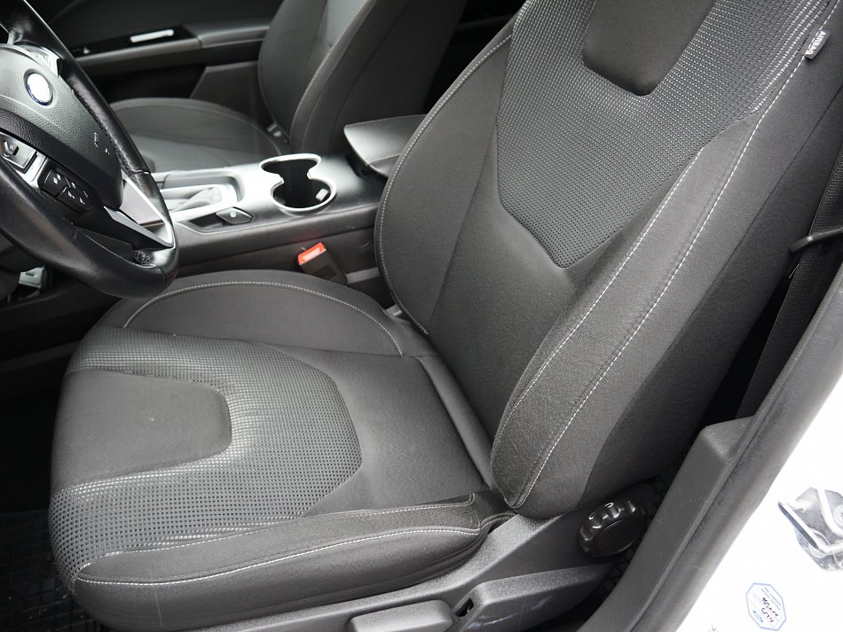 Ford Mondeo 1.5 EB 