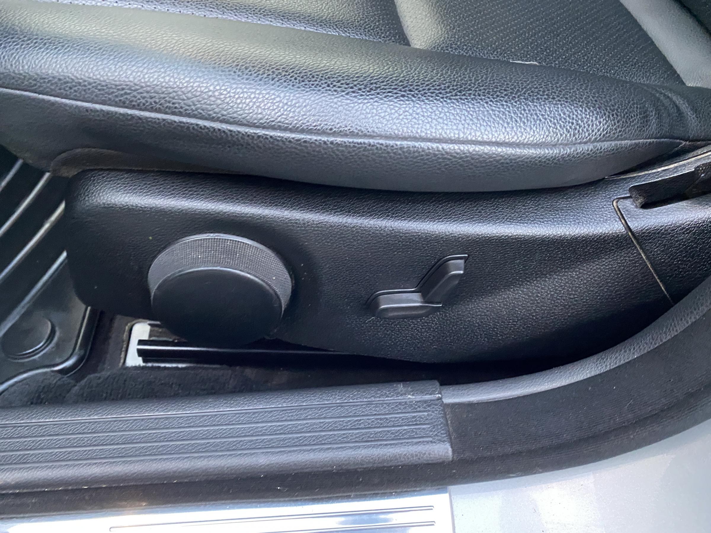 Mercedes-Benz Třída C, 2010 - pohled č. 15