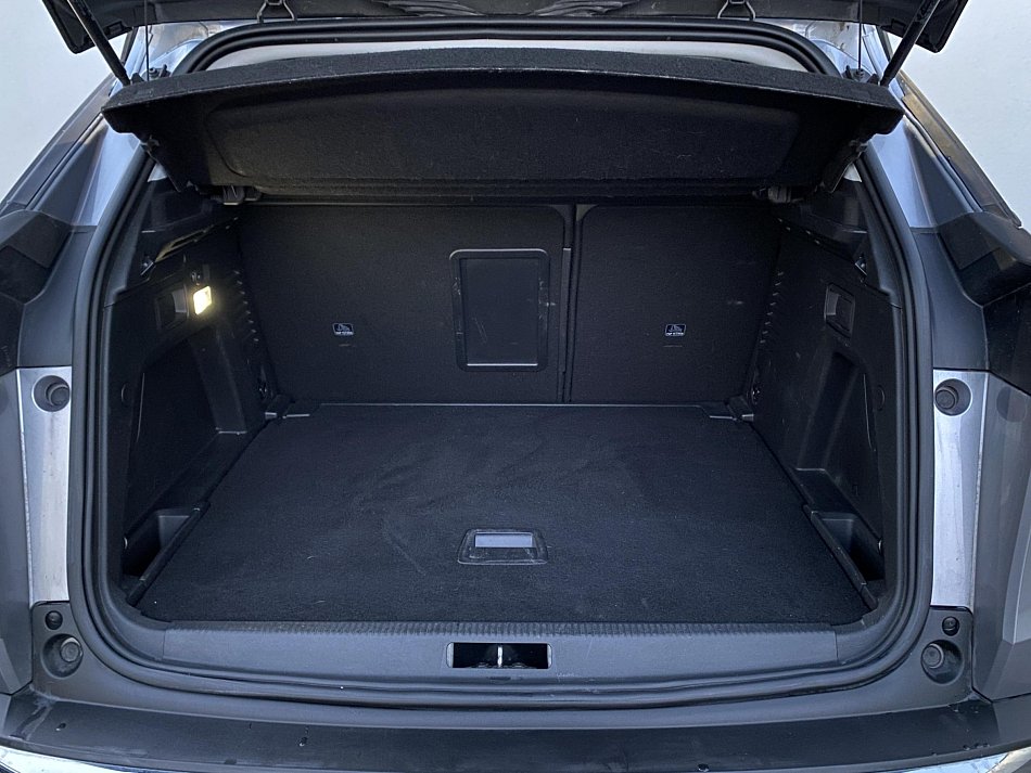 Peugeot 3008 1.2PT Allure