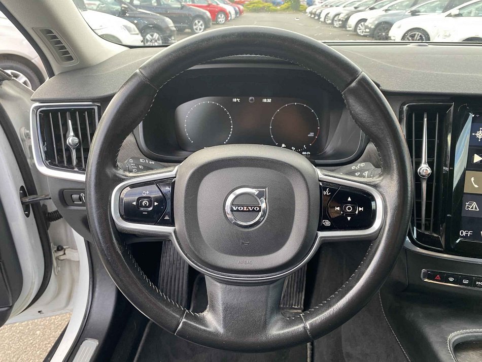 Volvo V90 2.0 D4  4x4