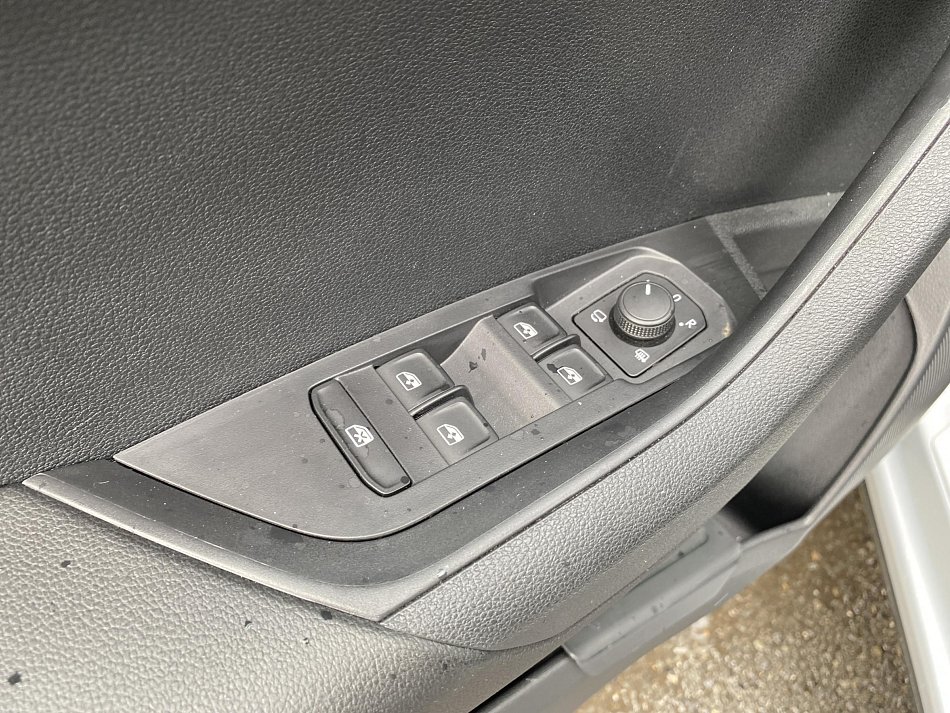 Škoda Karoq 2.0 TDi SportLine 4x4