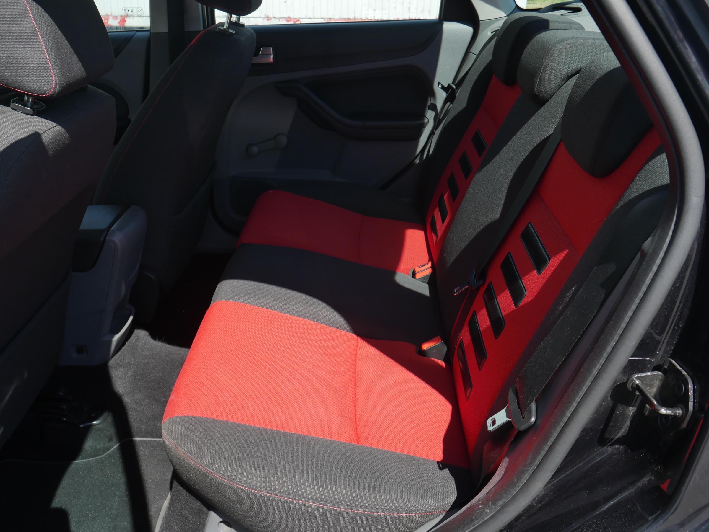 Ford Focus, 2008 - pohled č. 10