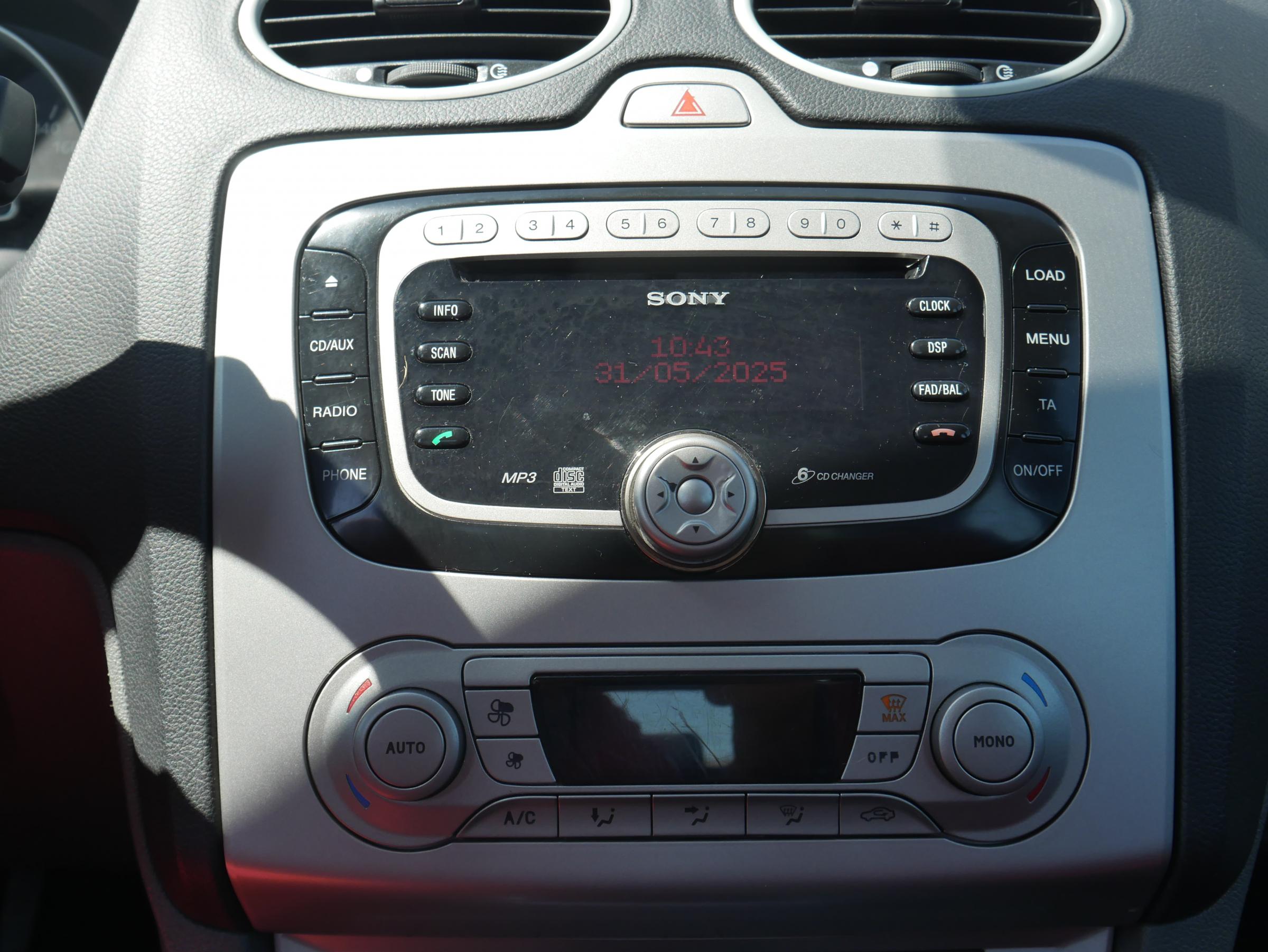 Ford Focus, 2008 - pohled č. 11