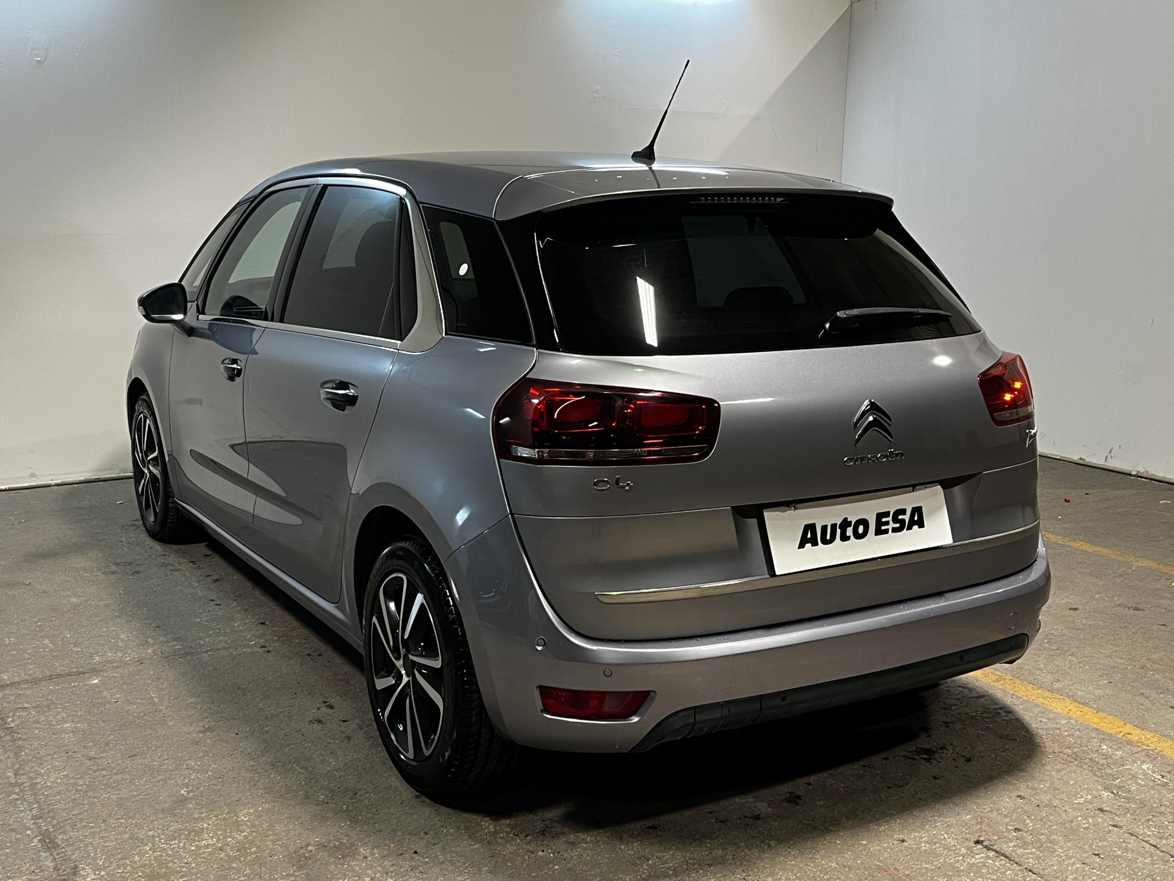 Citroën C4 Picasso, 2017 - pohled č. 6