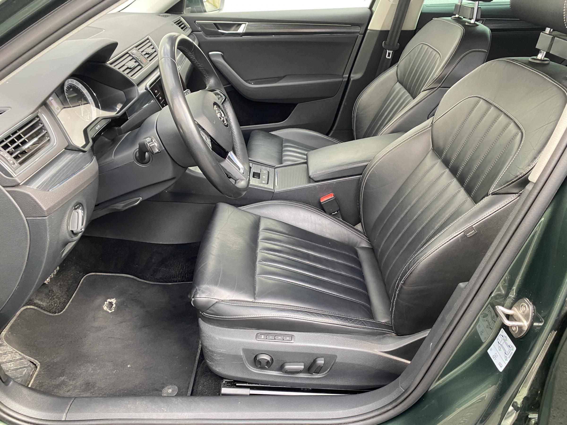 Škoda Superb III, 2019 - pohled č. 10