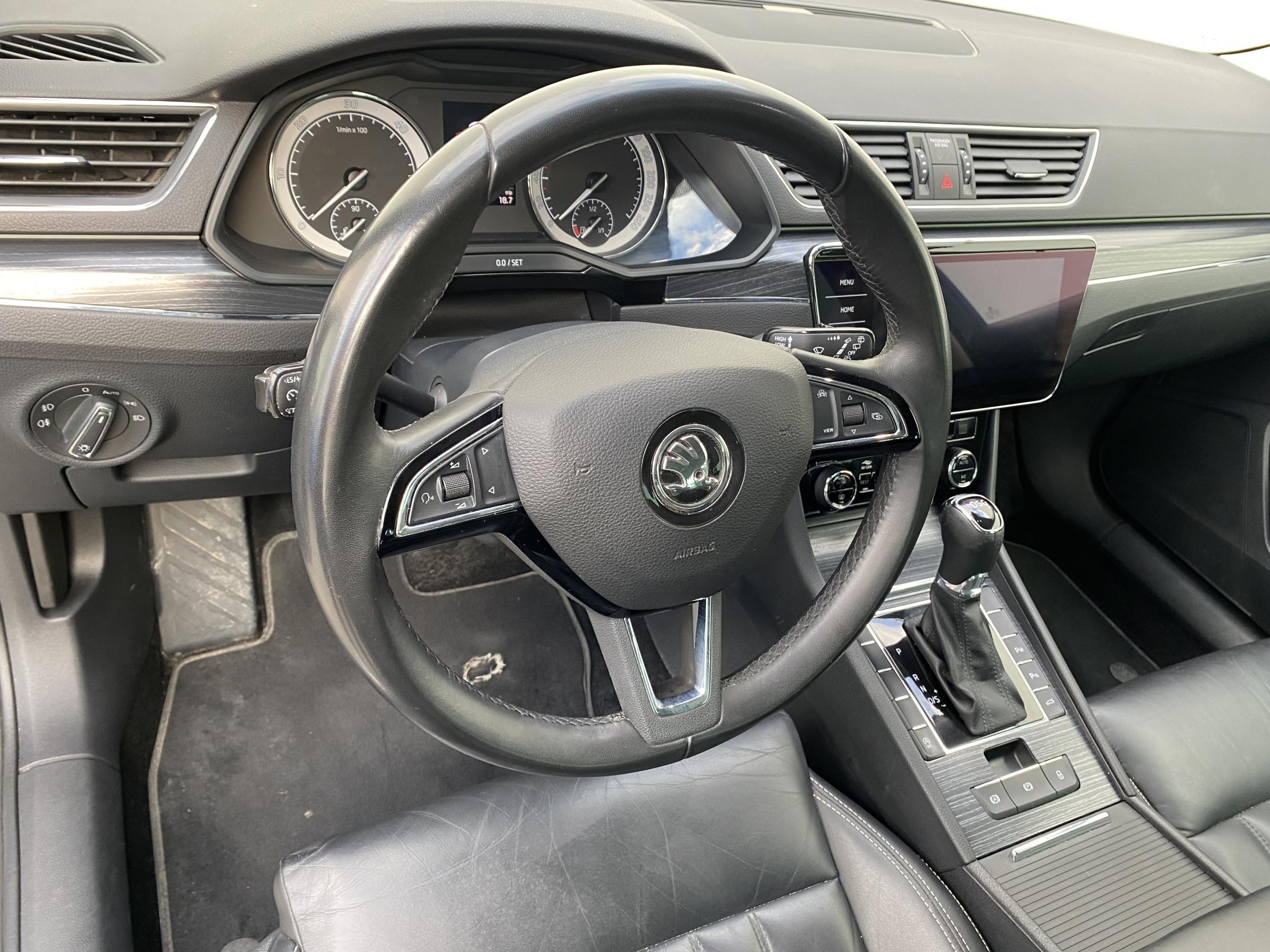 Škoda Superb III, 2019 - pohled č. 14