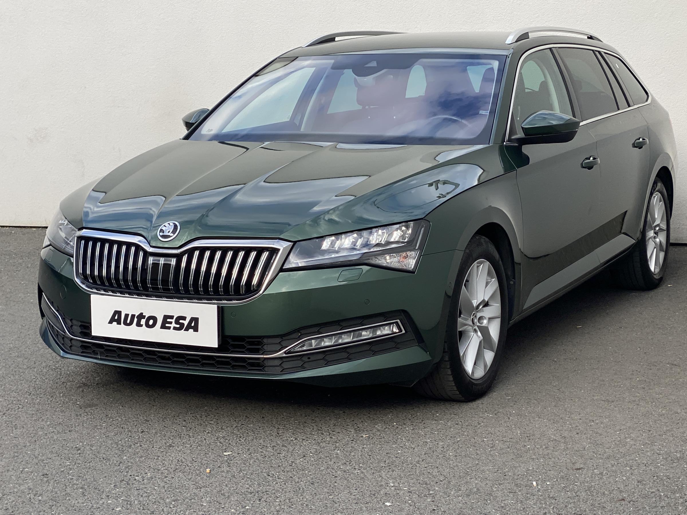 Škoda Superb III, 2019 - pohled č. 3