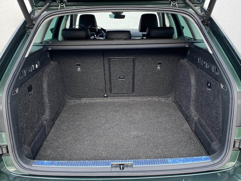 Škoda Superb III 1.6 TDi Style