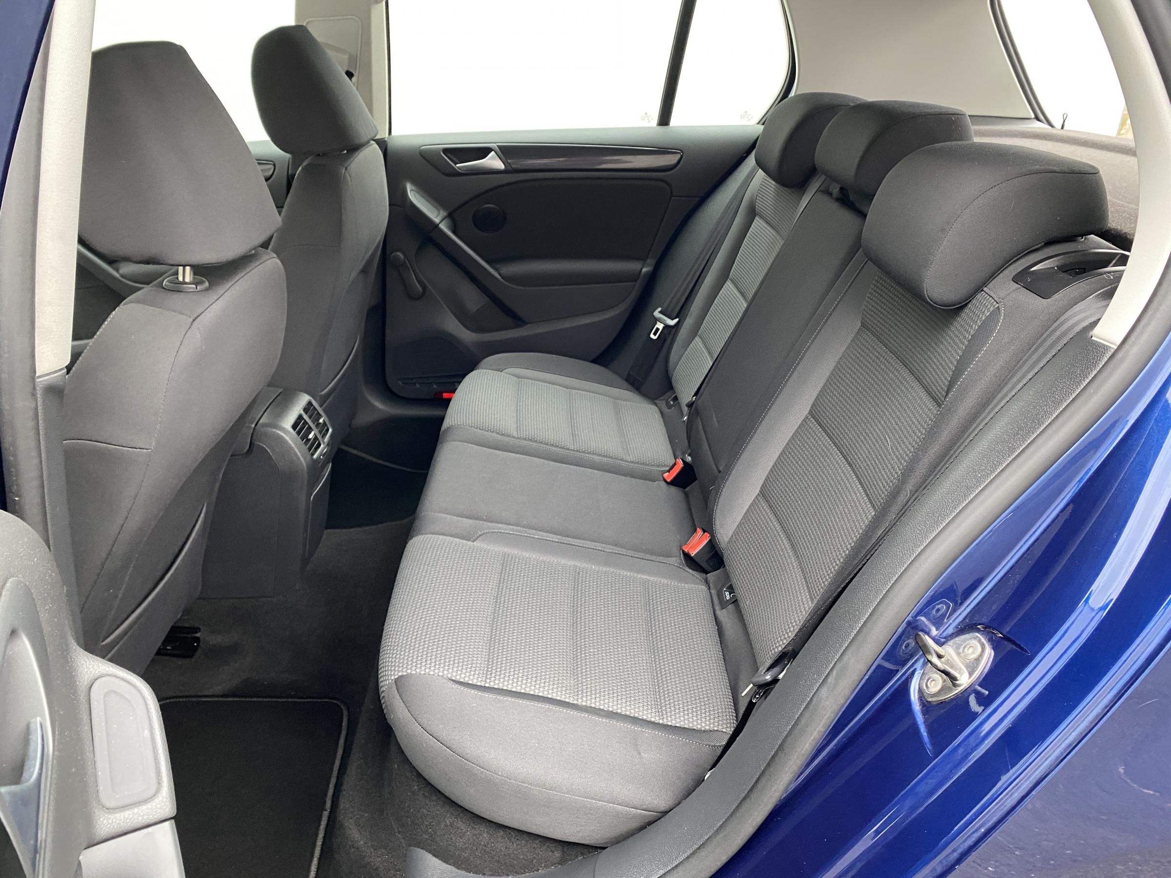 Volkswagen Golf, 2009 - pohled č. 10