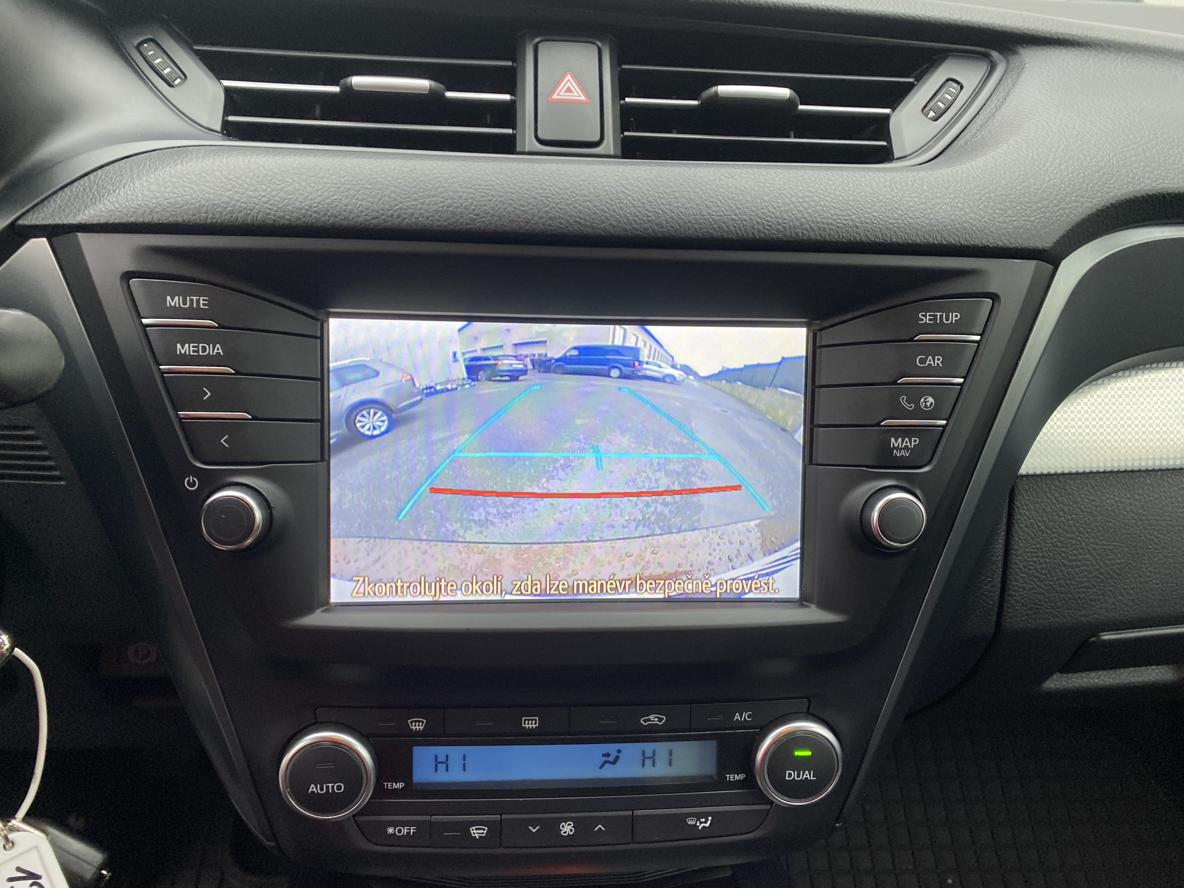 Toyota Avensis, 2016 - pohled č. 12