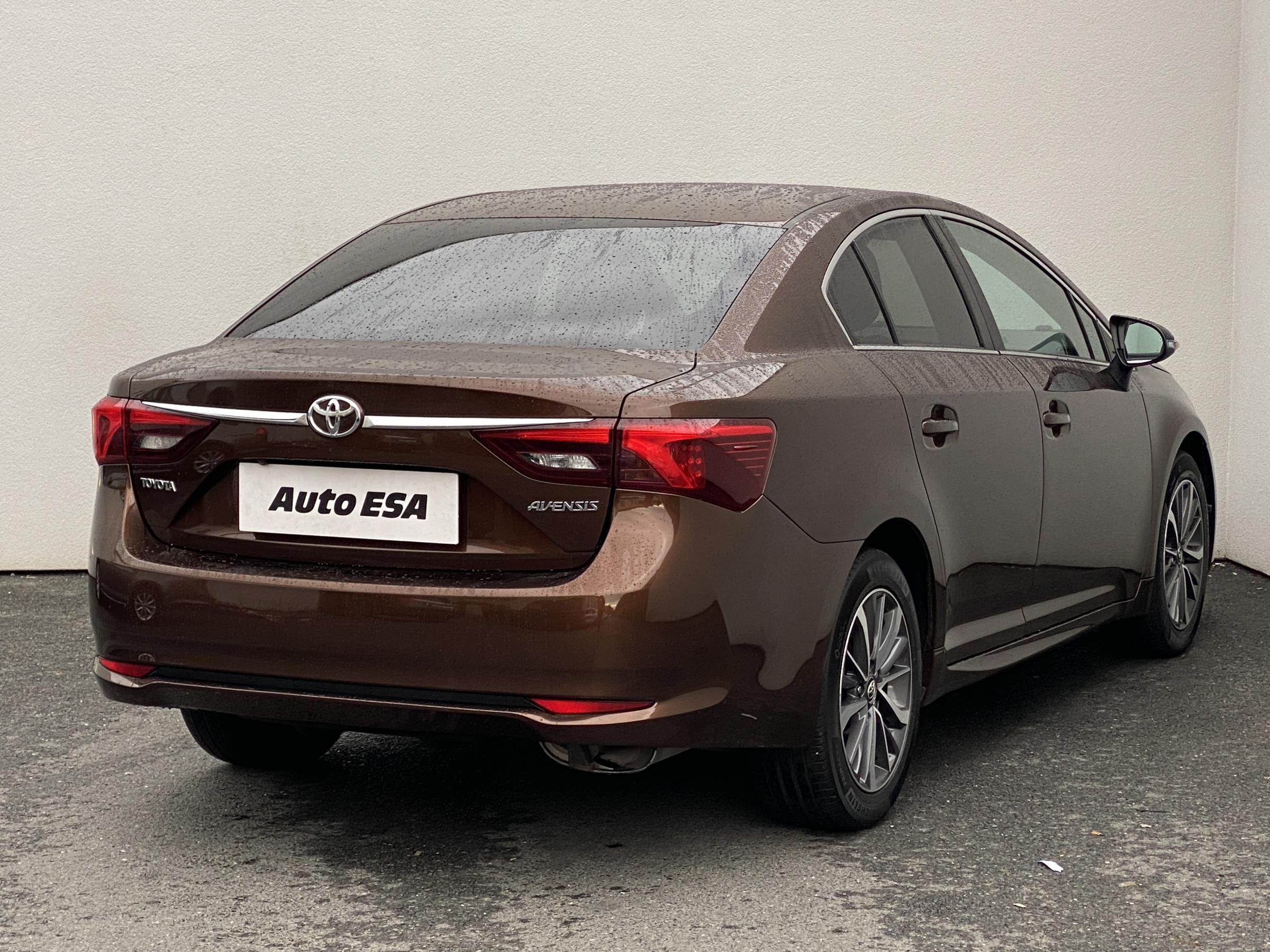 Toyota Avensis, 2016 - pohled č. 4