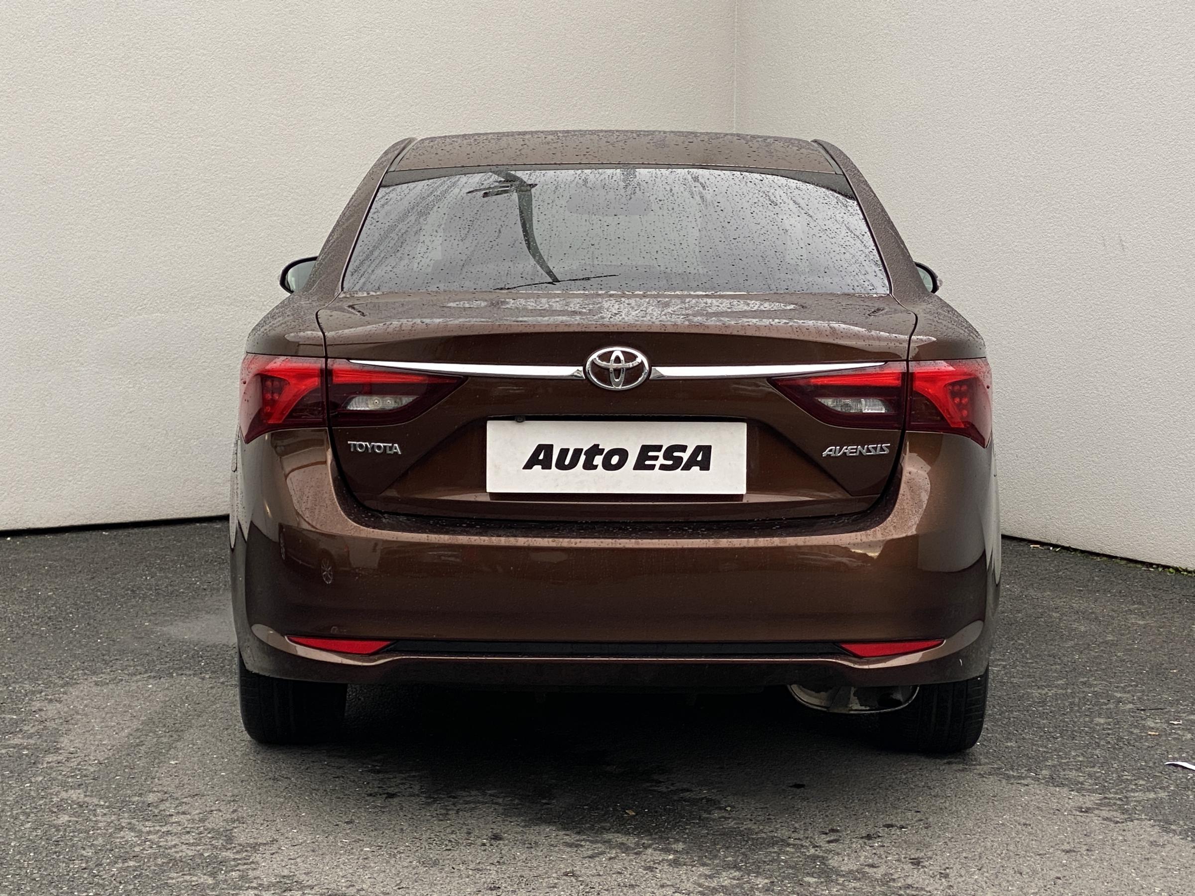 Toyota Avensis, 2016 - pohled č. 5