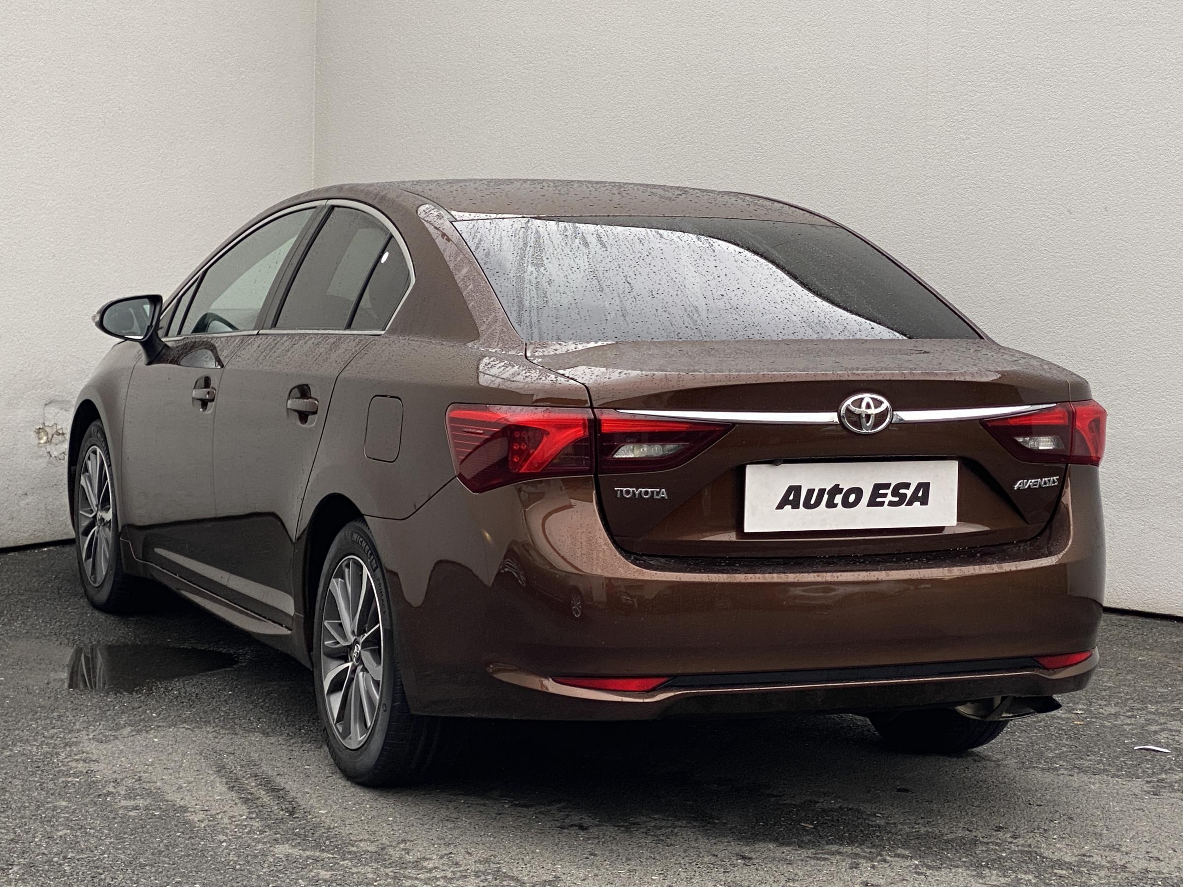 Toyota Avensis, 2016 - pohled č. 6