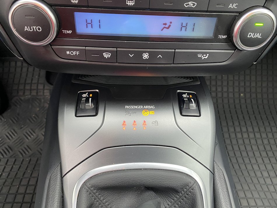 Toyota Avensis 1.8 VVT-i Active