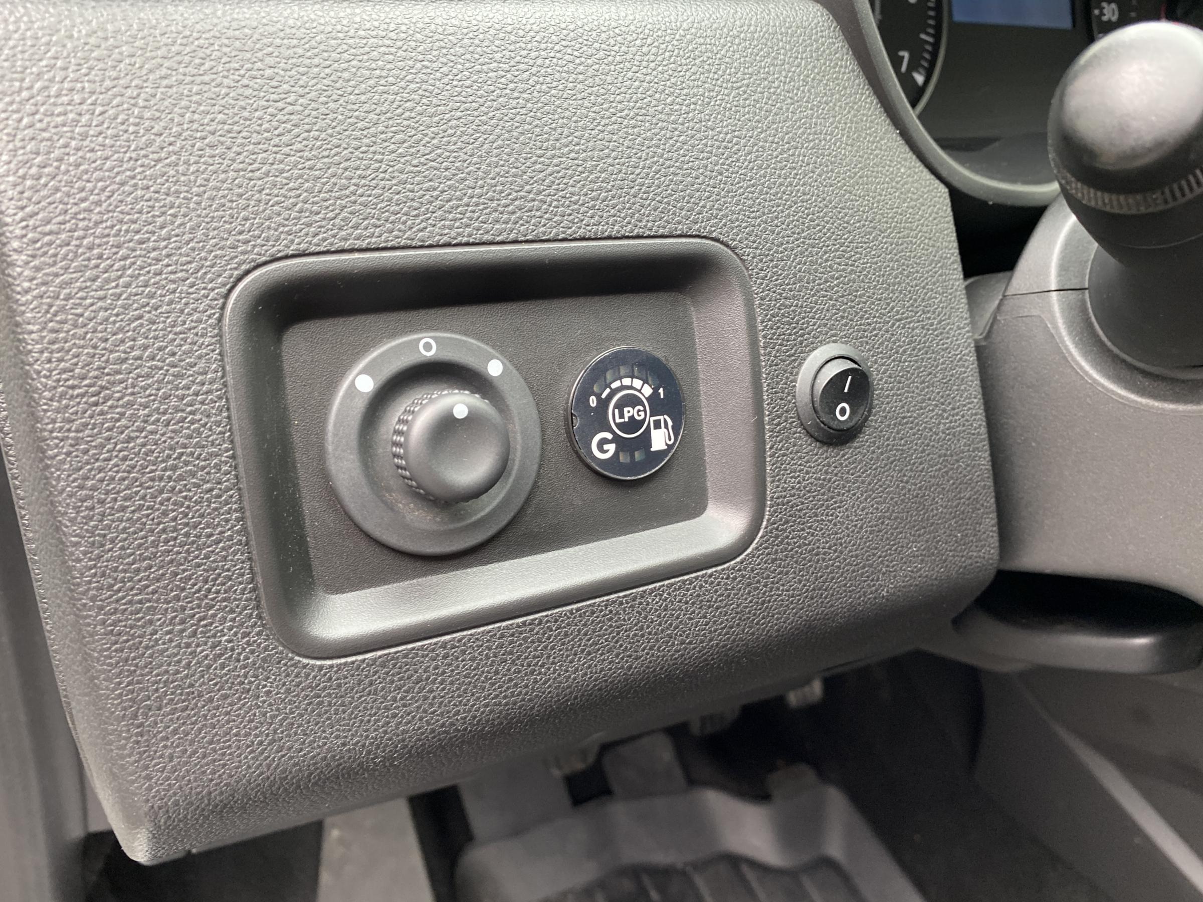 Dacia Duster, 2021 - pohled č. 14