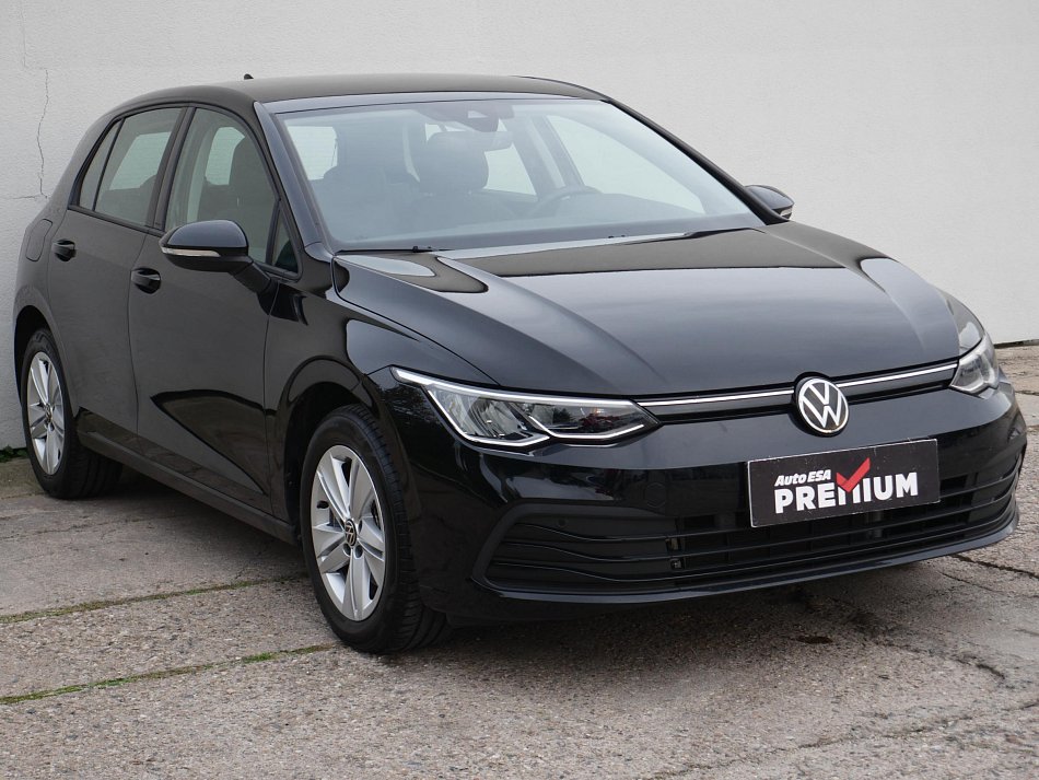 Volkswagen Golf 1.0e-TSI Life