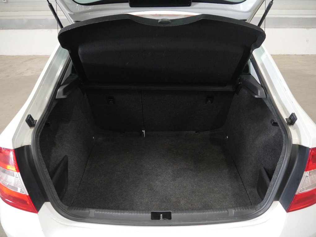 Škoda Rapid 1.6 TDi Ambition