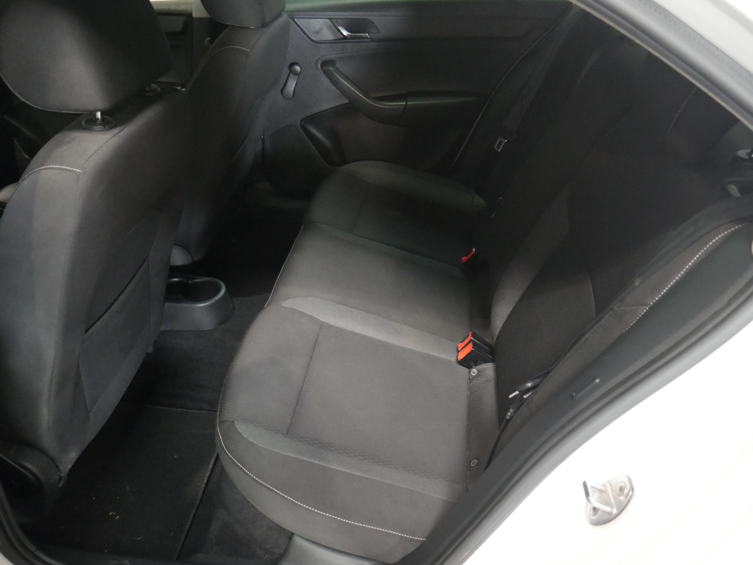 Škoda Rapid, 2014 - pohled č. 10