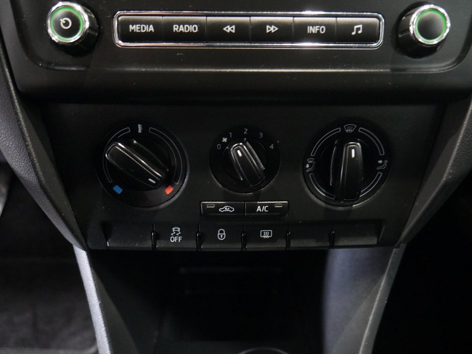 Škoda Rapid 1.6 TDi Ambition